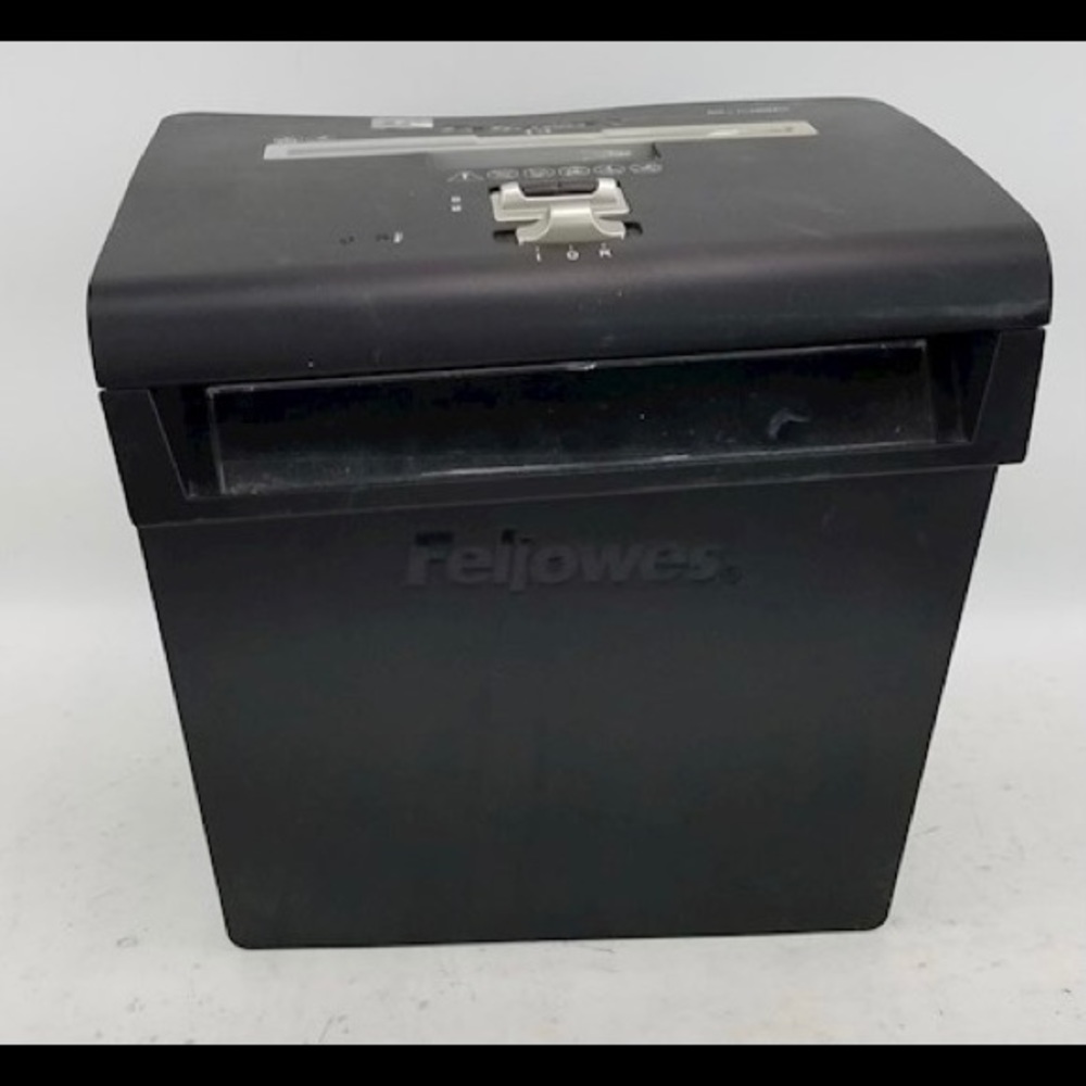 Fellows P-48C office paper shredder